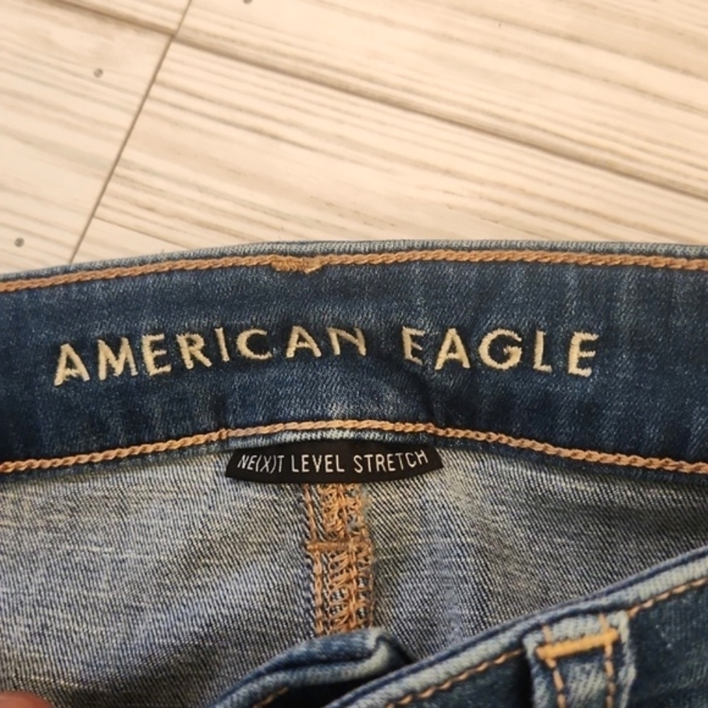 NWOT Womens American Eagle High Rise Shortie  stretch denim shorts size 8. - Picture 5 of 9